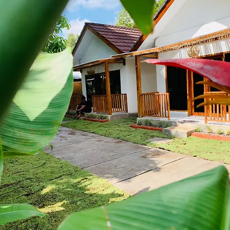 Anjani Larva Cottage - Homestay And Eatery